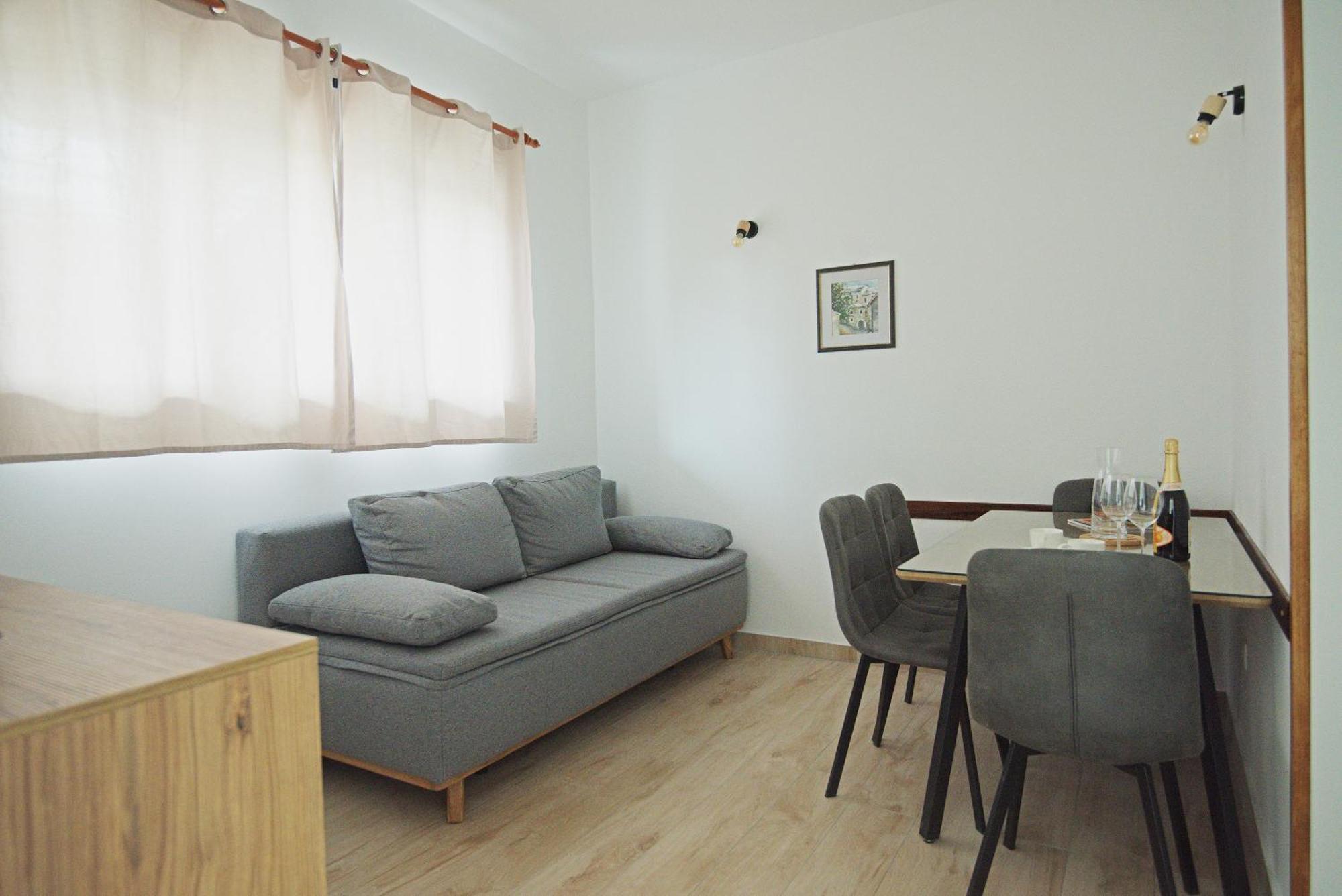 Apartmani Tomica Jesenice  Luaran gambar