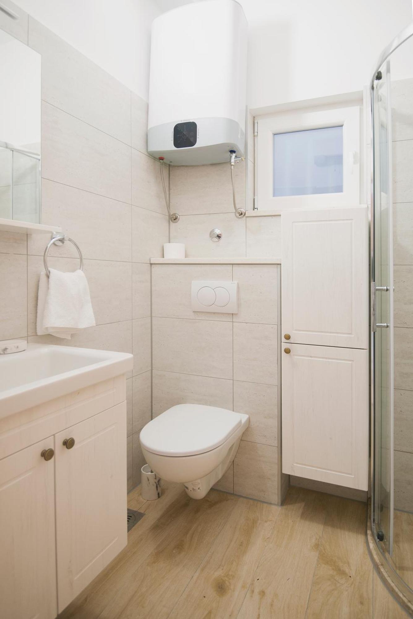 Apartmani Tomica Jesenice  Luaran gambar
