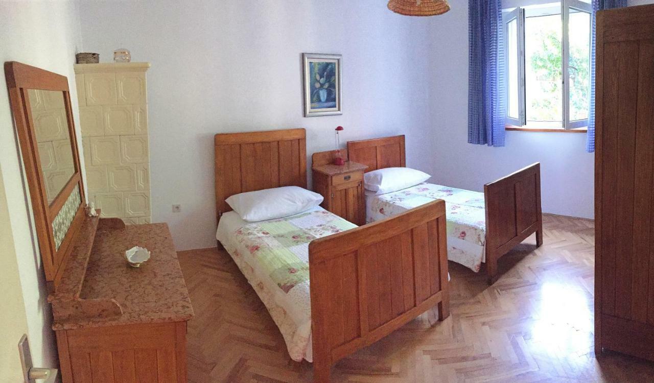 Apartmani Tomica Jesenice  Luaran gambar